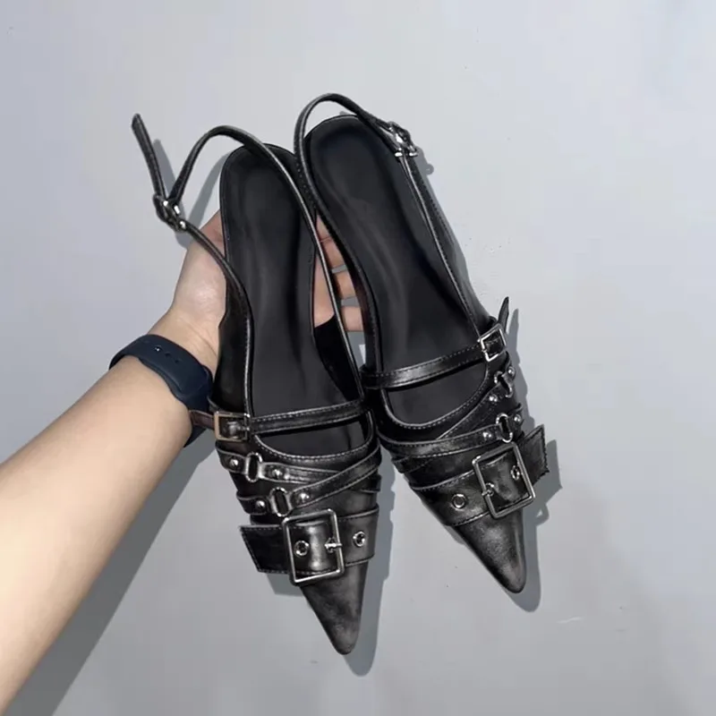 Women'S Accessories Trends 2025 - 뾰족코 하이힐 여성용 벨트 버클 바오투