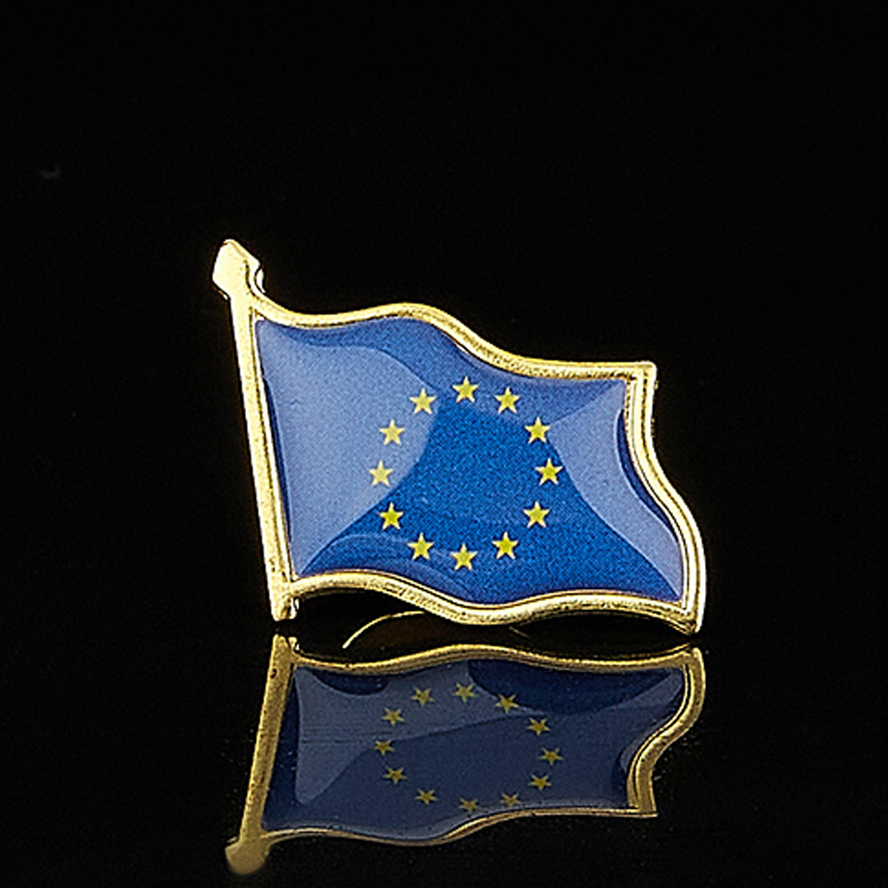 유럽 연합 애국주의 배지, 금도금 흔들며 깃발 라펠 핀 - Brooch Pin Gold 리뷰 및 가격