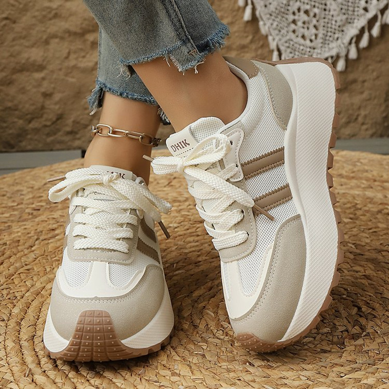 패션 통기성 메쉬 스포츠 캐주얼 여성 키높이 아간 신발 - Women'S Accessories Trends 2025 리뷰 및 가격